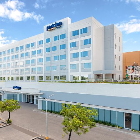 Park Inn By Radisson باكولود المظهر الخارجي الصورة